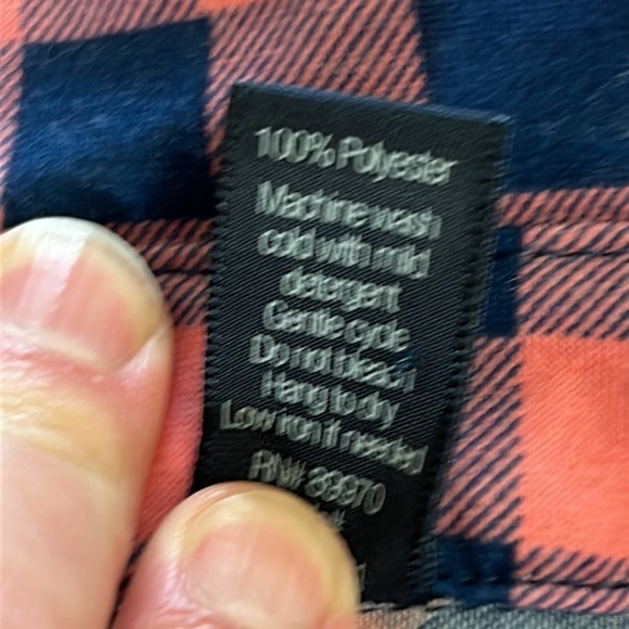 Daytrip size small plaid long sleeve pull over flannel style shirt - Picture 7 of 7